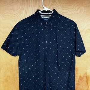 Denim & Flower Black Casual Button Down Shirt with Subtle Patterns